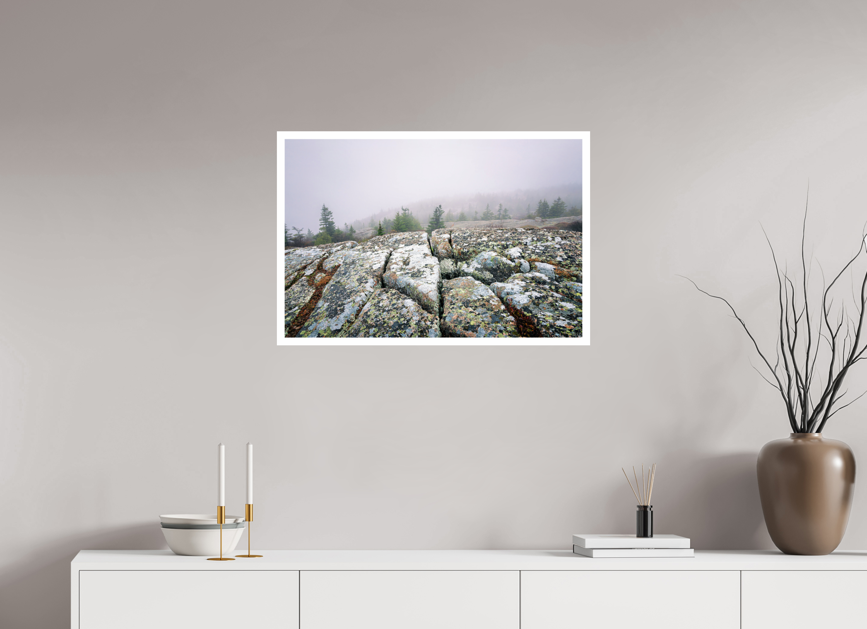 30 x 20″, HMPHOTRAGBARYTASUPERRES080BORDER lichen summit